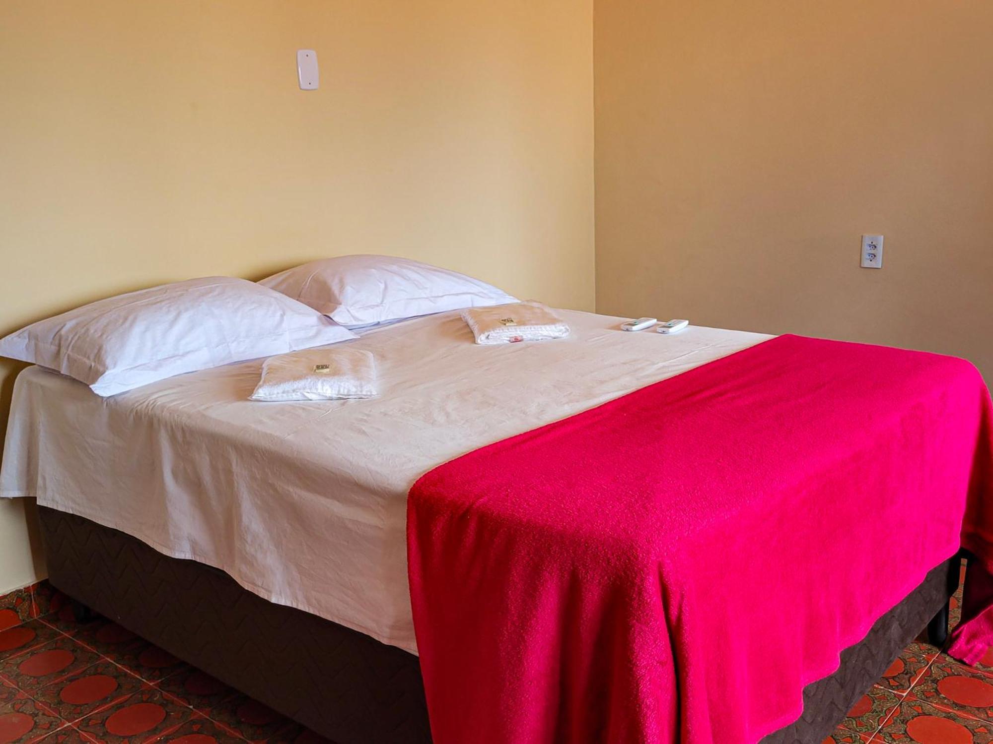 Hotel E Hostel Da Fonte São Luís 外观 照片